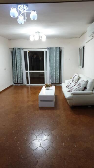 דירת אירוח כפרי בלב קריית שמונה Apartamento Exterior foto